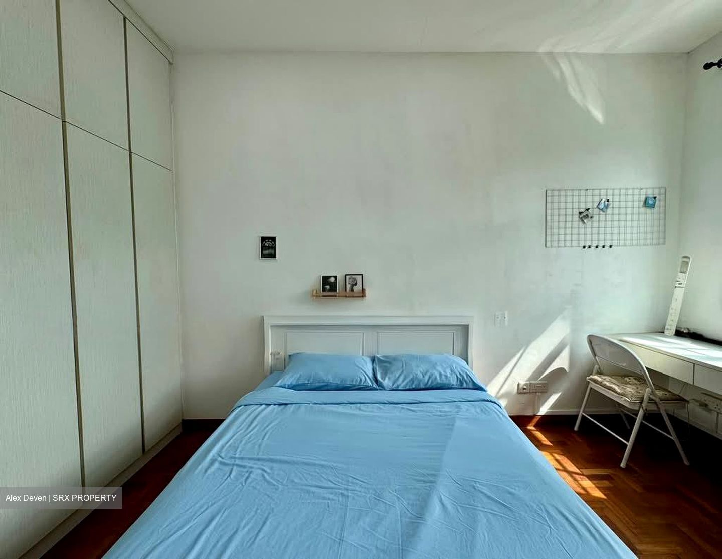 Westville (D22), Terrace #565145061